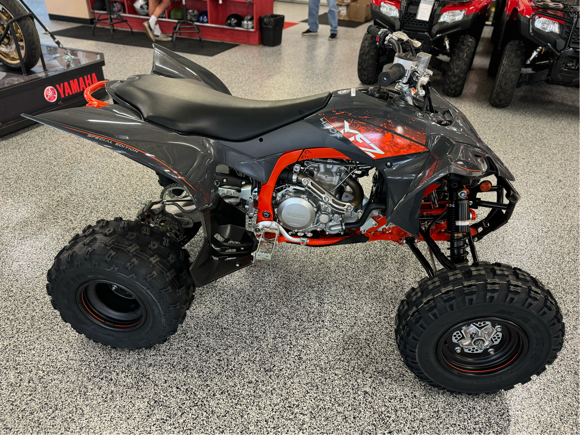 2024 Yamaha YFZ450R SE in Saint Joseph, Missouri - Photo 2