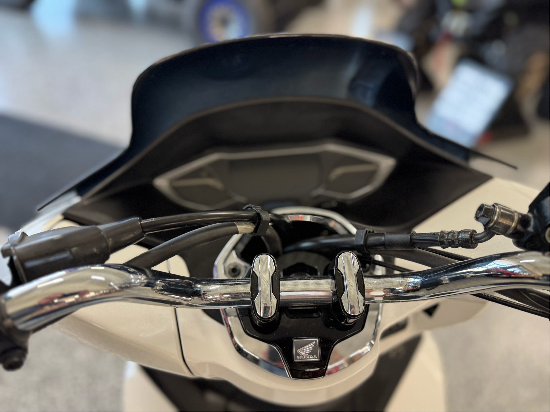 2022 Honda PCX150 in Saint Joseph, Missouri - Photo 7