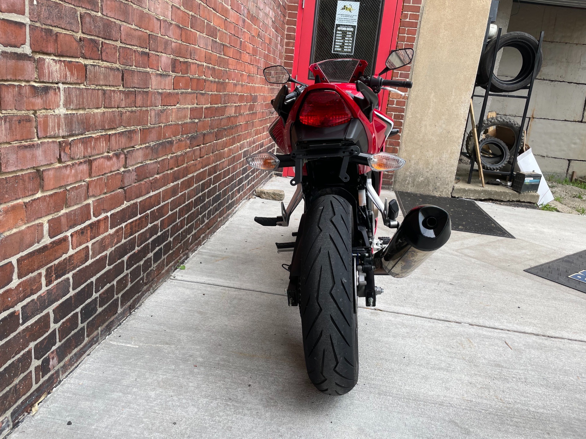 2018 Honda CBR300R in Tarentum, Pennsylvania - Photo 2