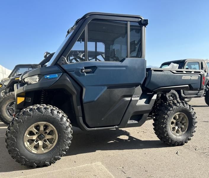 2025 Can-Am Defender Limited in Cody, Wyoming - Photo 1