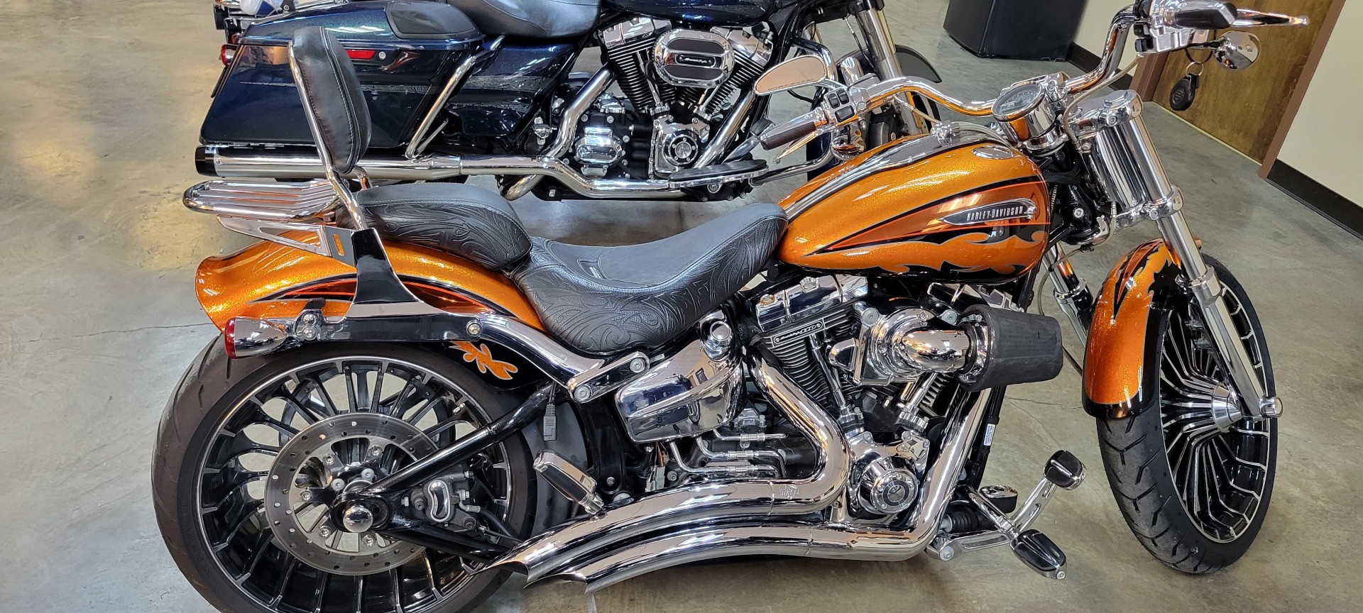 2014 Harley-Davidson CVO™ Breakout® in Lake Charles, Louisiana - Photo 1