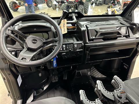2022 Can-Am Defender MAX X MR HD10 in Huntsville, Texas - Photo 8