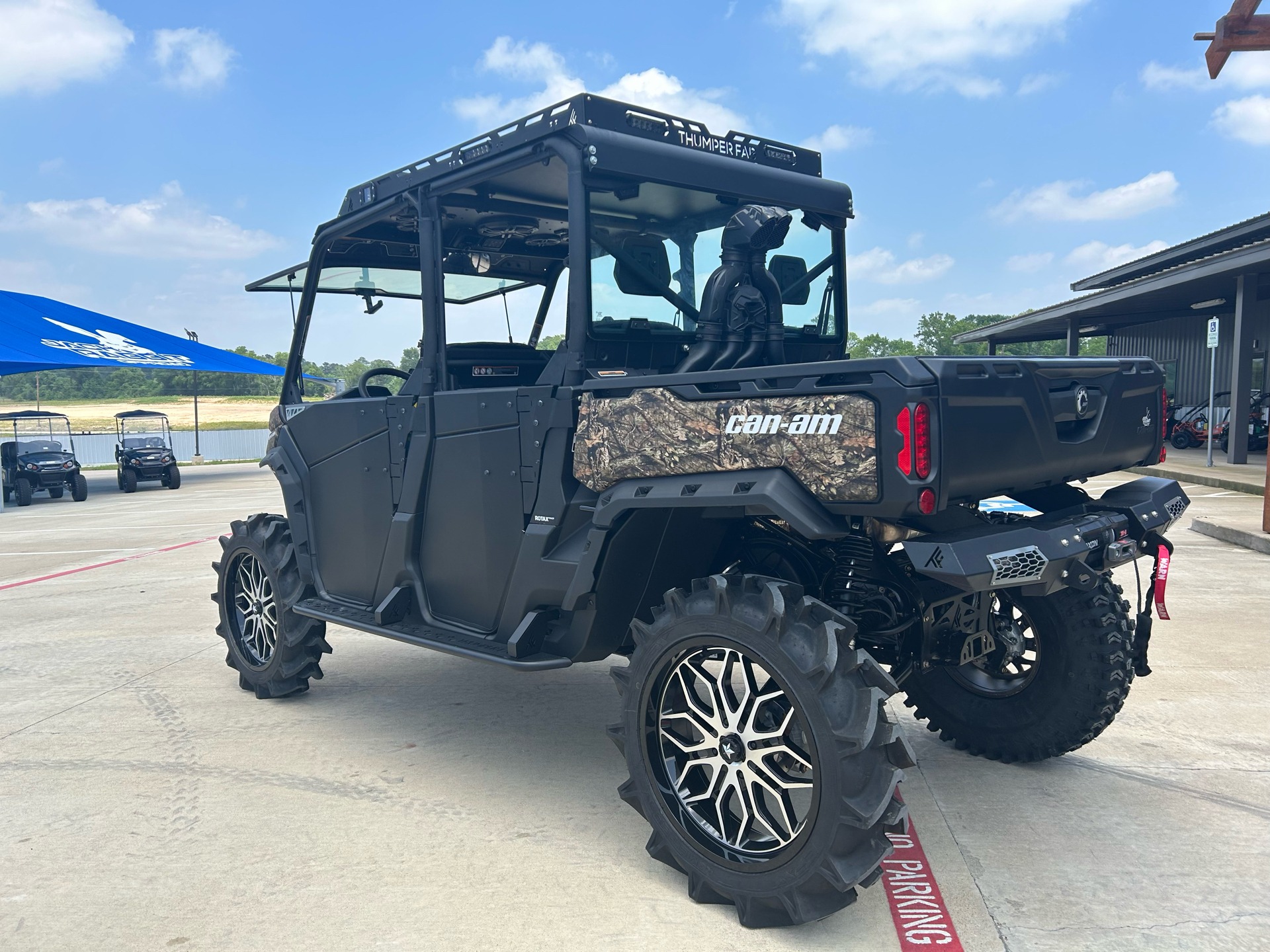 2022 Can-Am Defender MAX X MR HD10 in Huntsville, Texas - Photo 4