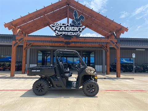 2023 Can-Am Defender DPS HD9 in Huntsville, Texas - Photo 3