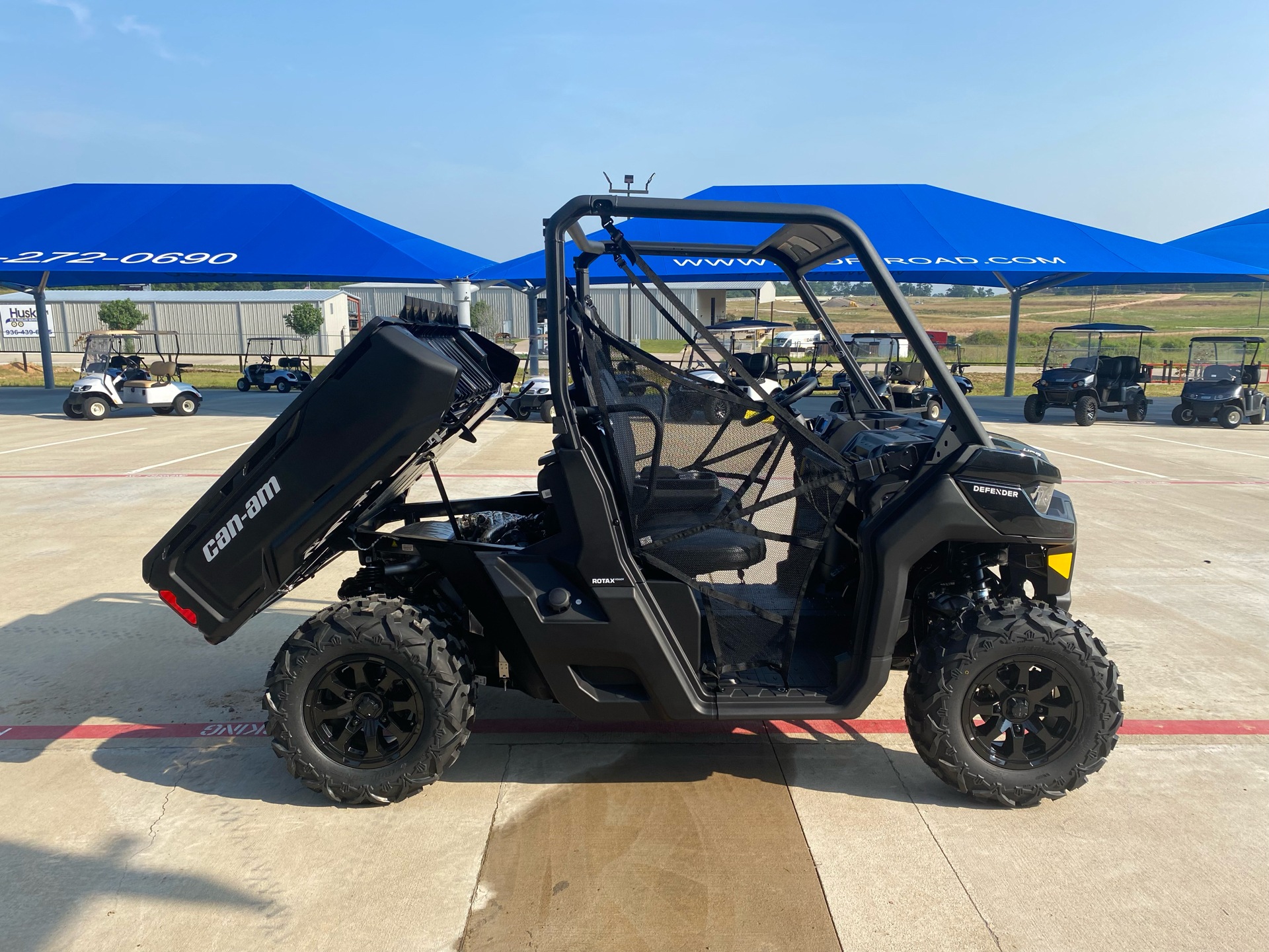 2023 Can-Am Defender DPS HD9 in Huntsville, Texas - Photo 12