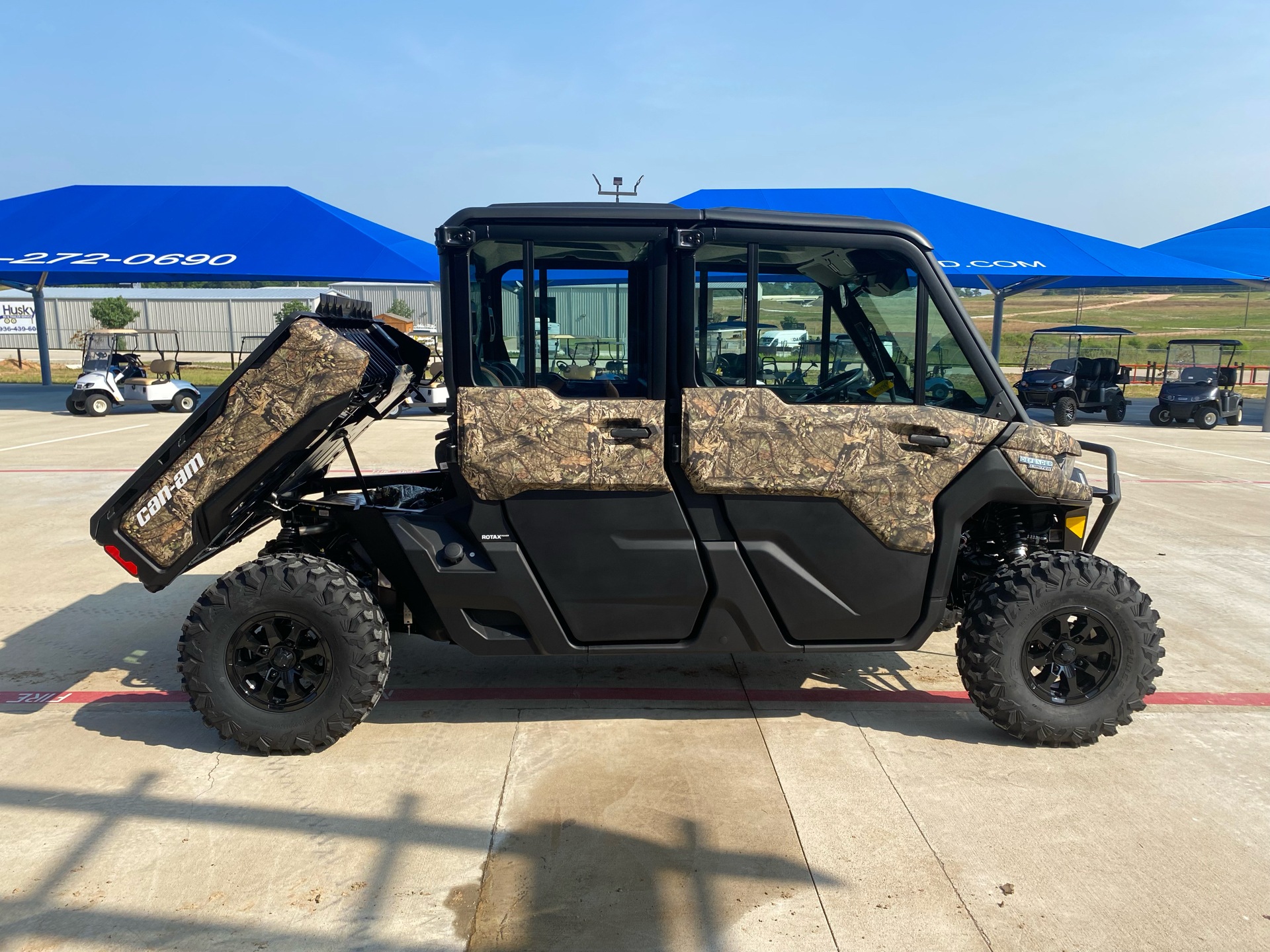 2023 Can-Am Defender Max Limited CAB HD10 in Huntsville, Texas - Photo 13