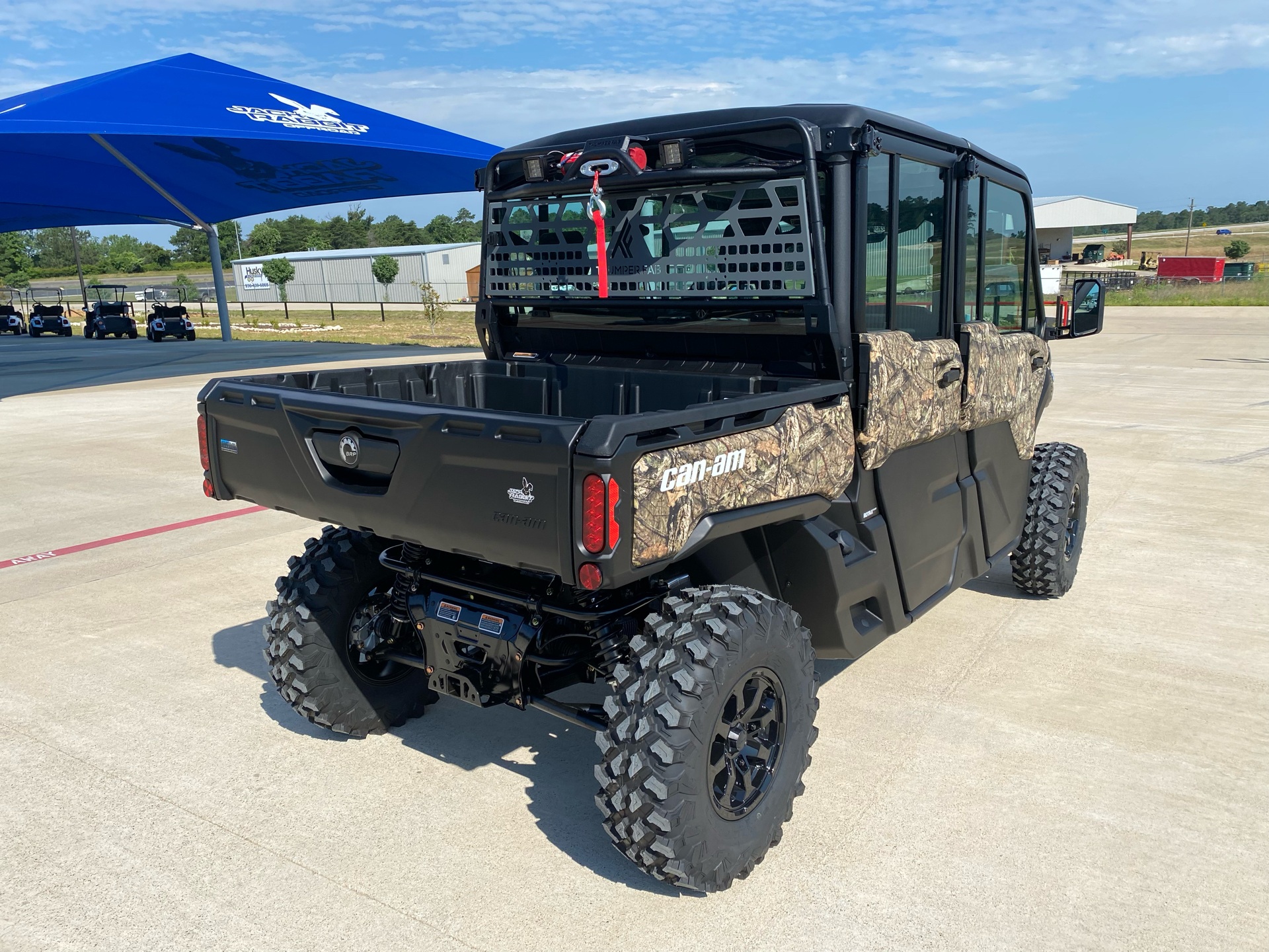 2023 Can-Am Defender Max Limited CAB HD10 in Huntsville, Texas - Photo 6