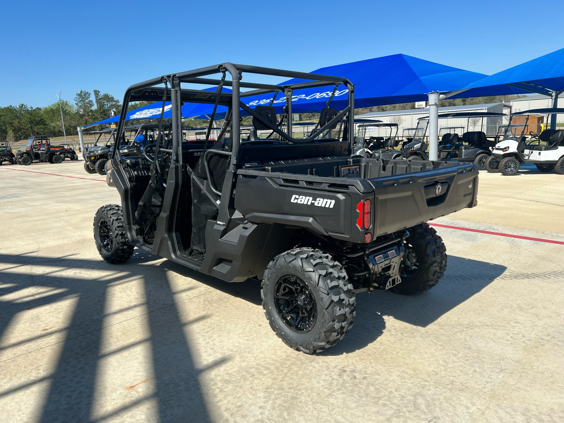 2023 Can-Am Defender MAX DPS HD9 in Huntsville, Texas - Photo 6