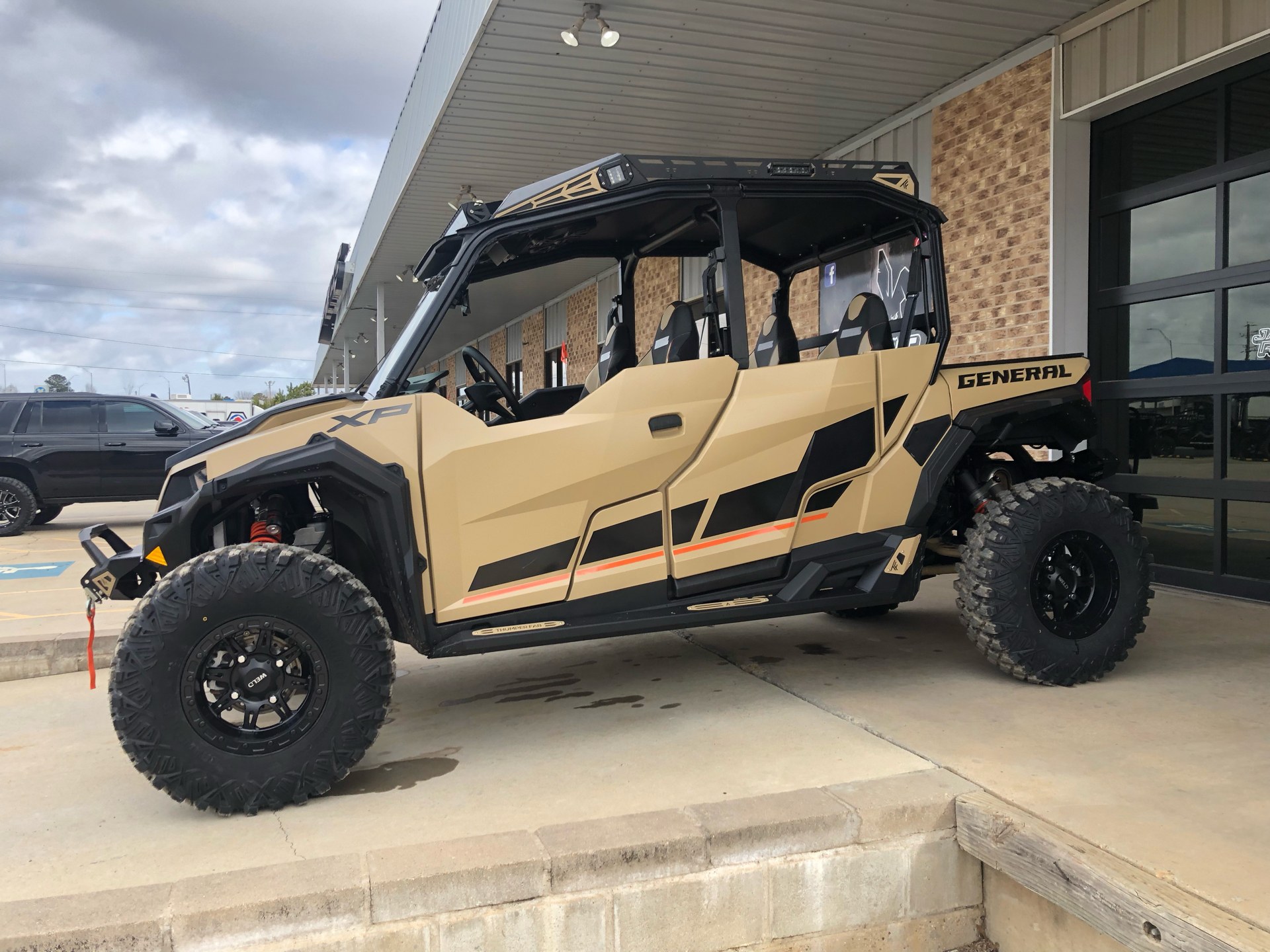 2021 Polaris General XP 4 1000 Deluxe Ride Command in Marshall, Texas - Photo 2