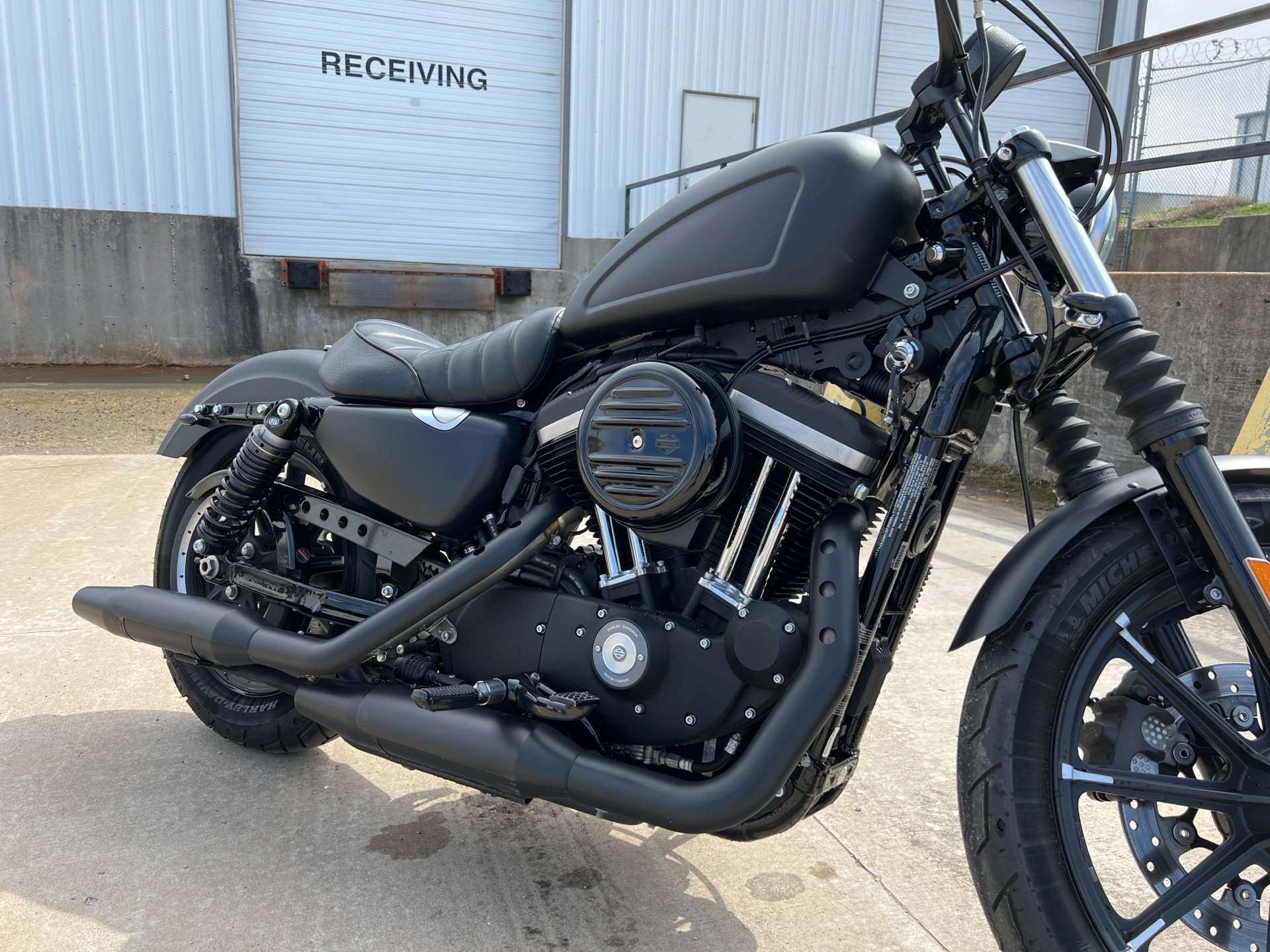 2019 Harley-Davidson Iron 883™ in Tulsa, Oklahoma - Photo 7