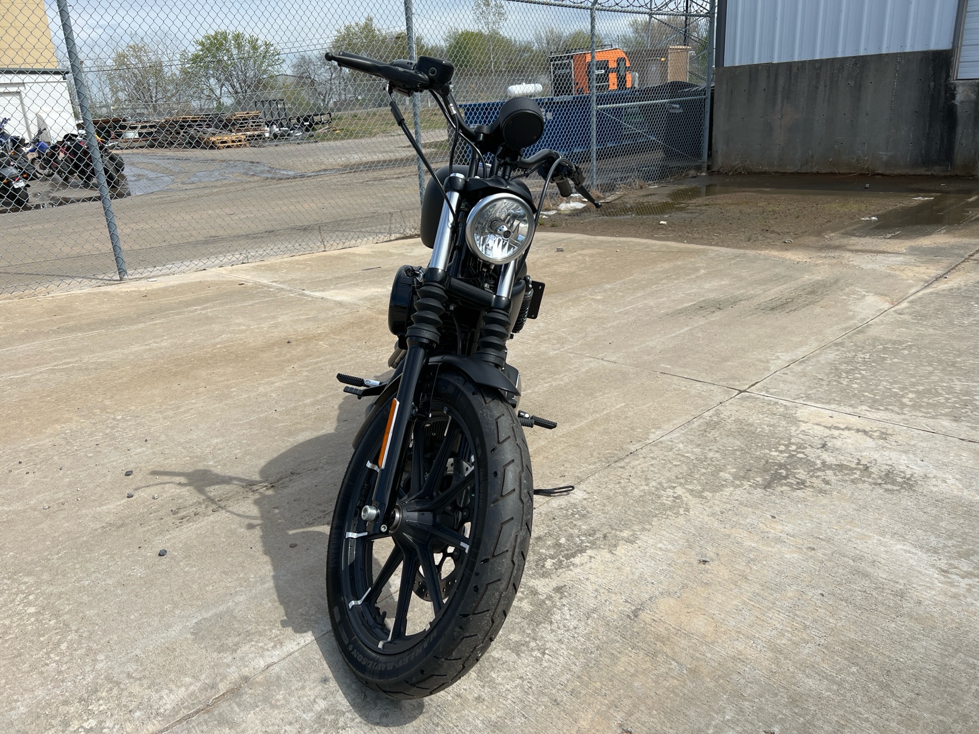 2019 Harley-Davidson Iron 883™ in Tulsa, Oklahoma - Photo 9