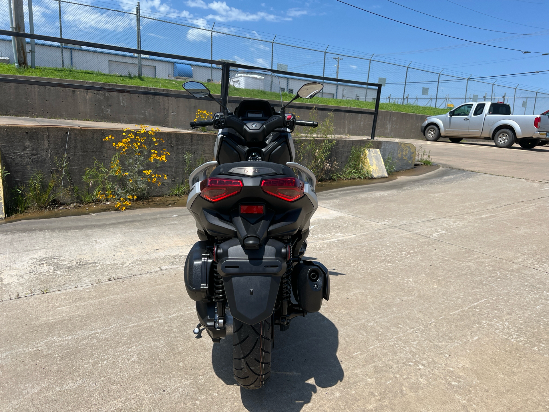 2024 Yamaha XMAX in Tulsa, Oklahoma - Photo 4