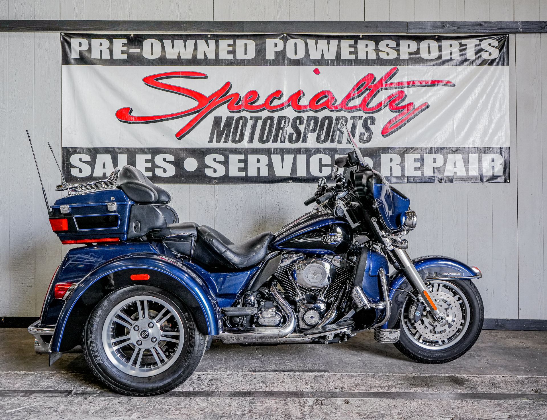2013 Harley-Davidson Tri Glide® Ultra Classic® in Sacramento, California - Photo 1