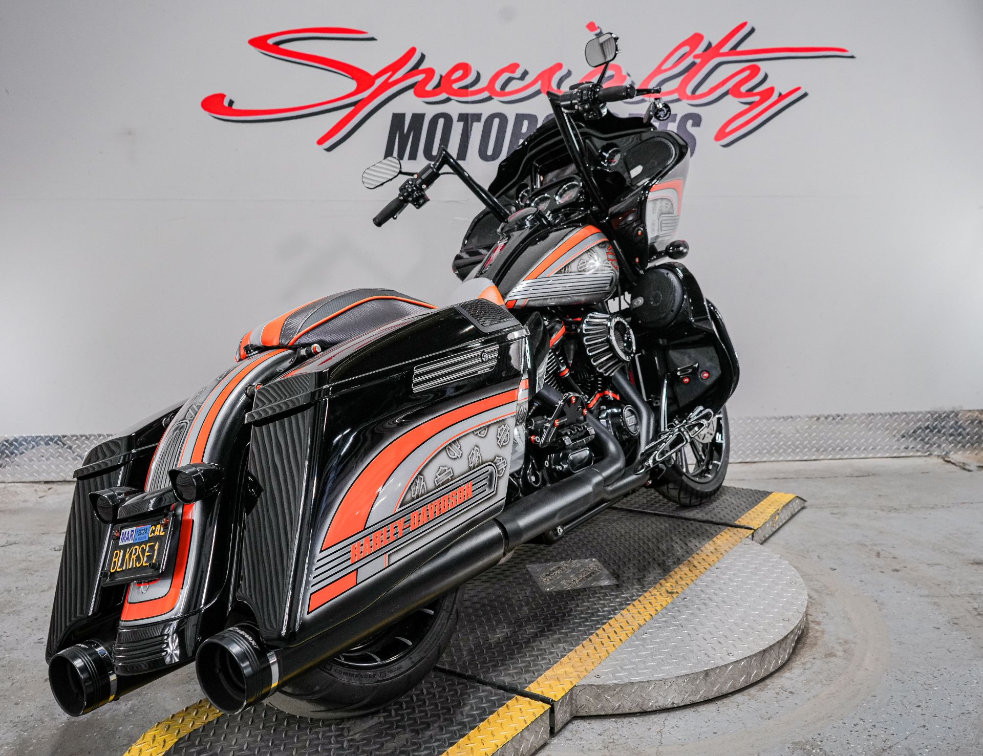 2021 Harley-Davidson Road Glide® in Sacramento, California - Photo 2