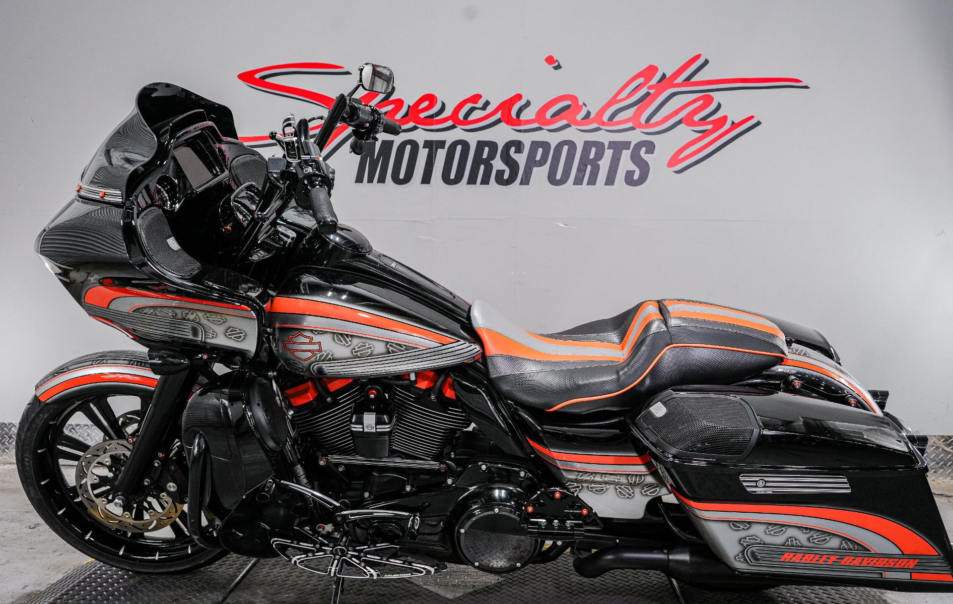 2021 Harley-Davidson Road Glide® in Sacramento, California - Photo 5