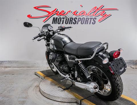 2020 Moto Guzzi V7 III Special in Sacramento, California - Photo 3