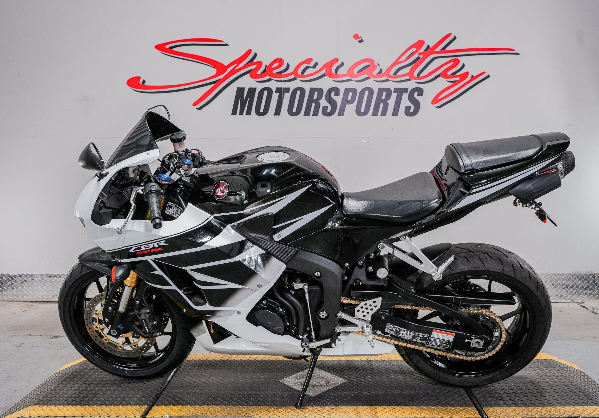 2018 Honda CBR600RR in Sacramento, California - Photo 4