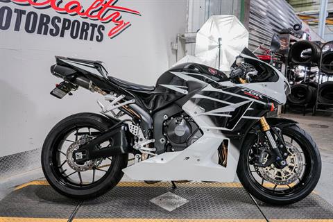 2018 Honda CBR600RR in Sacramento, California - Photo 9