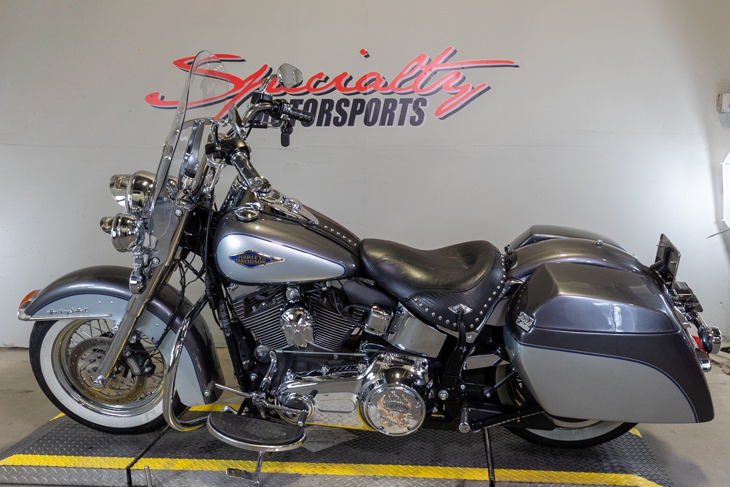 2014 Harley-Davidson Heritage Softail® Classic in Sacramento, California - Photo 5