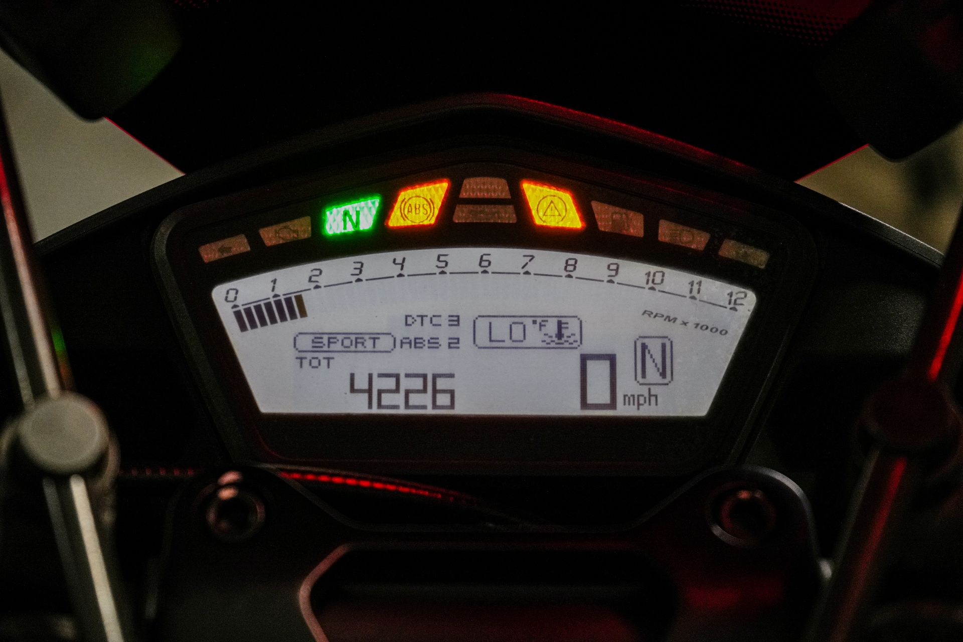 2016 Ducati Hypermotard 939 in Sacramento, California - Photo 13