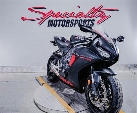 2018 Honda CBR1000RR in Sacramento, California - Photo 8