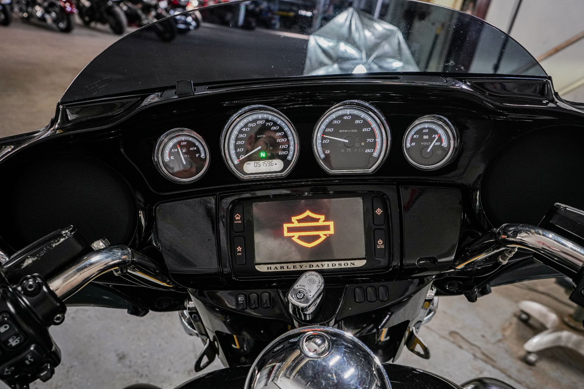 2016 Harley-Davidson Electra Glide® Ultra Classic® in Sacramento, California - Photo 10
