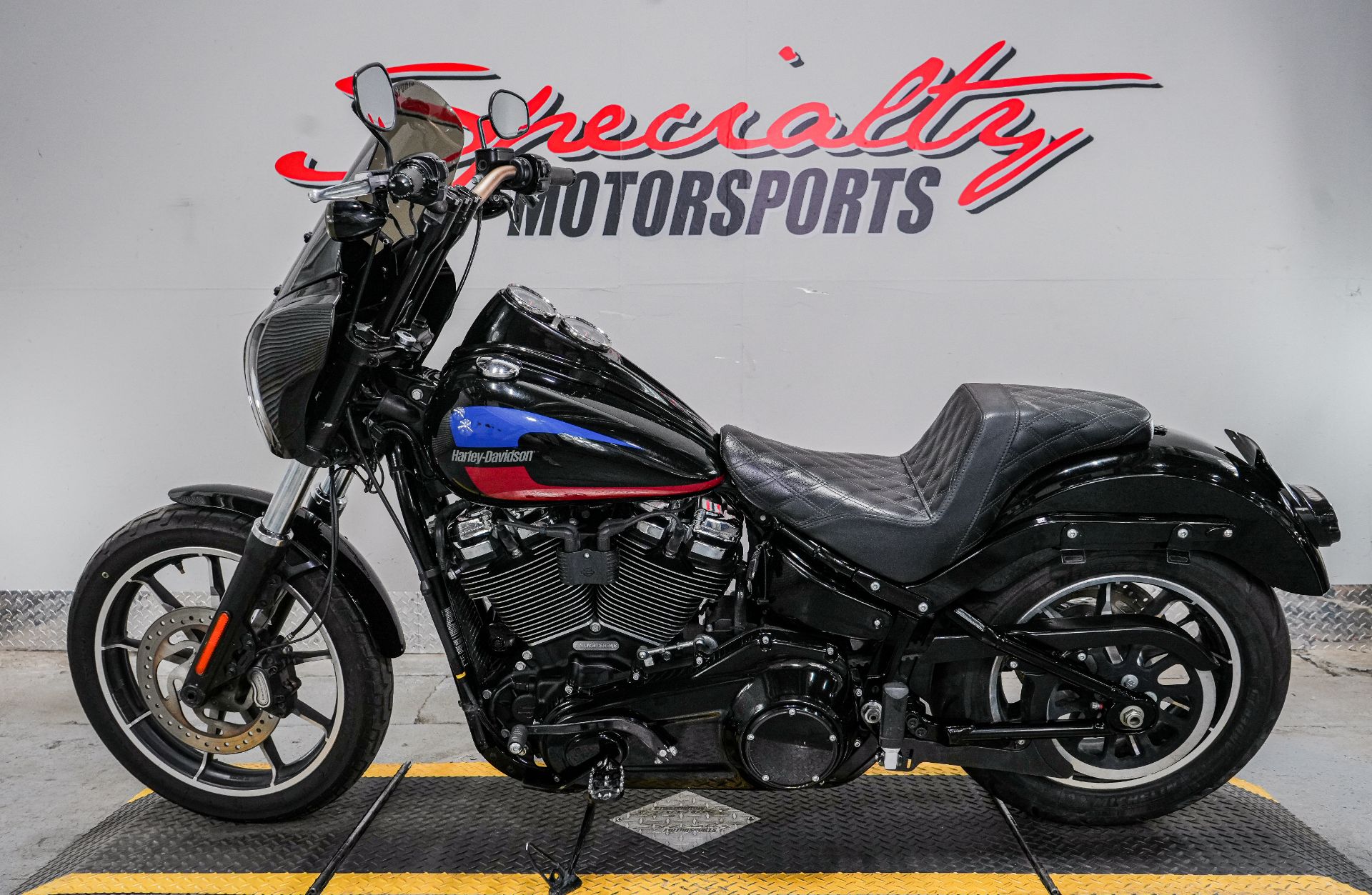 2019 Harley-Davidson Low Rider® in Sacramento, California - Photo 4