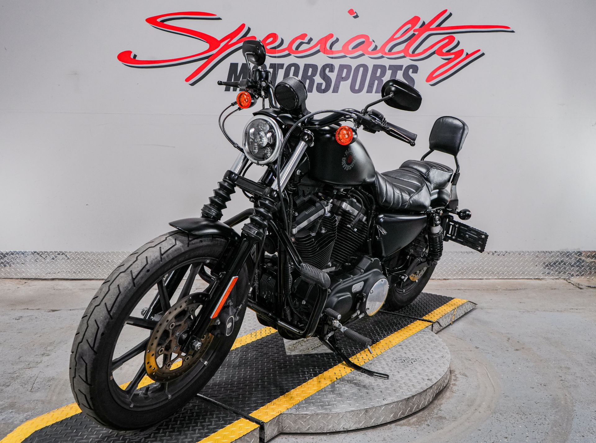 2020 Harley-Davidson Iron 883™ in Sacramento, California - Photo 6