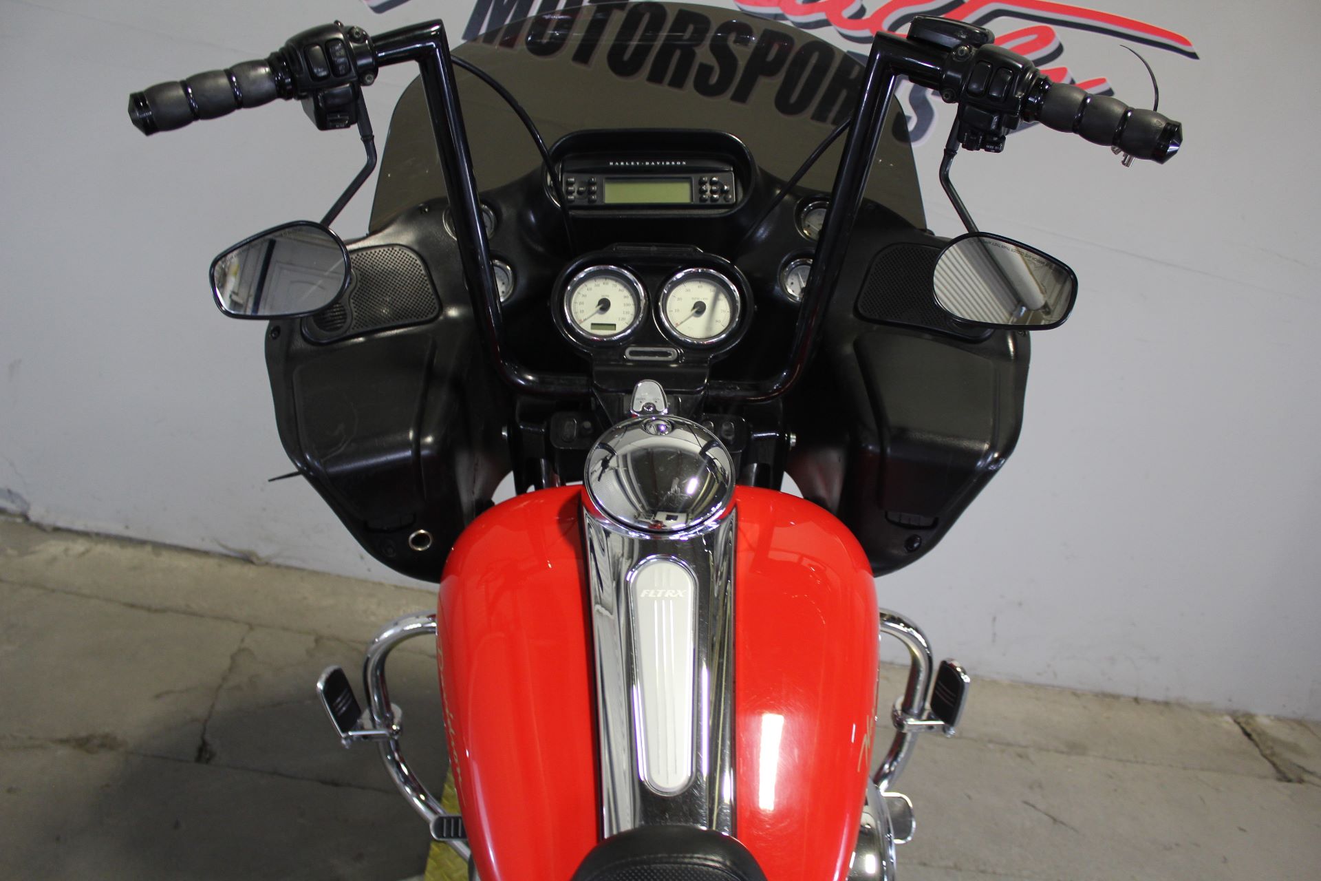 2010 Harley-Davidson Road Glide® Custom in Sacramento, California - Photo 16