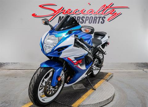 2013 Suzuki GSX-R600™ in Sacramento, California - Photo 6