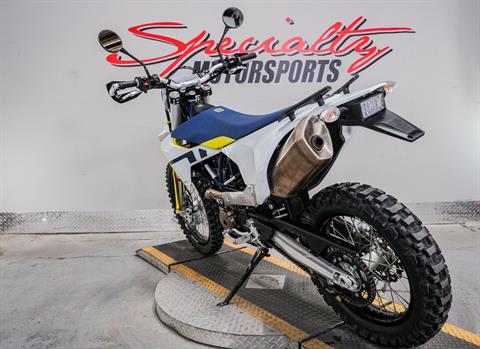 2021 Husqvarna 701 Enduro in Sacramento, California - Photo 3