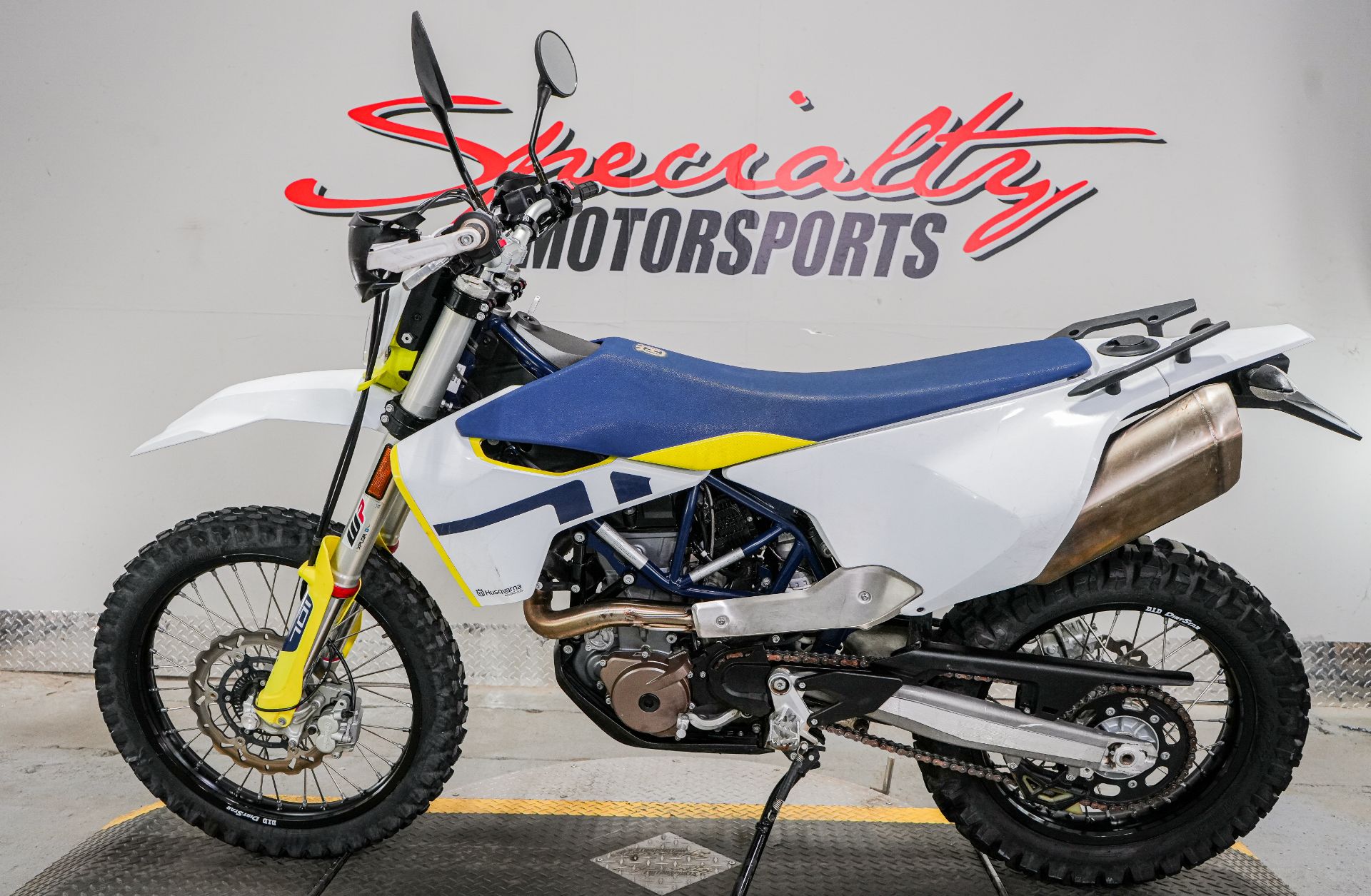 2021 Husqvarna 701 Enduro in Sacramento, California - Photo 4