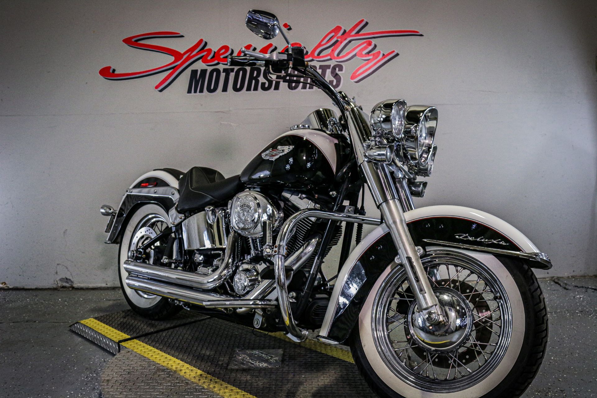 2006 Harley-Davidson Softail® Deluxe in Sacramento, California - Photo 7