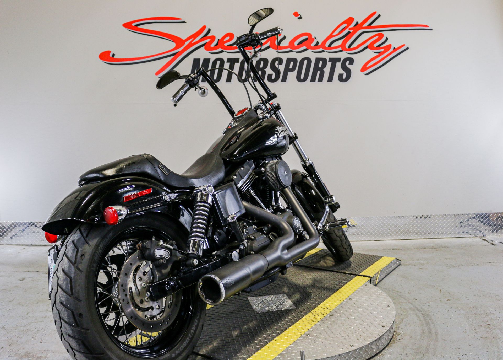 2017 Harley-Davidson Street Bob® in Sacramento, California - Photo 2