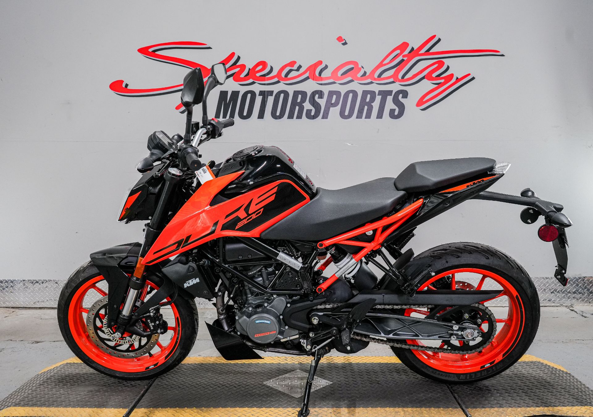 2021 KTM 200 Duke in Sacramento, California - Photo 4