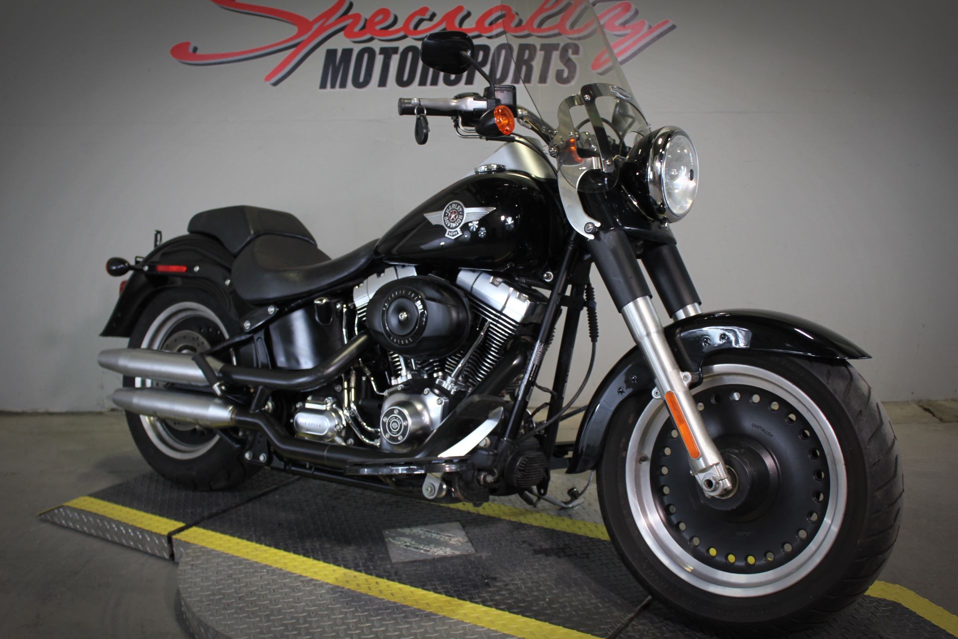 2011 Harley-Davidson Softail® Fat Boy® Lo in Sacramento, California - Photo 4