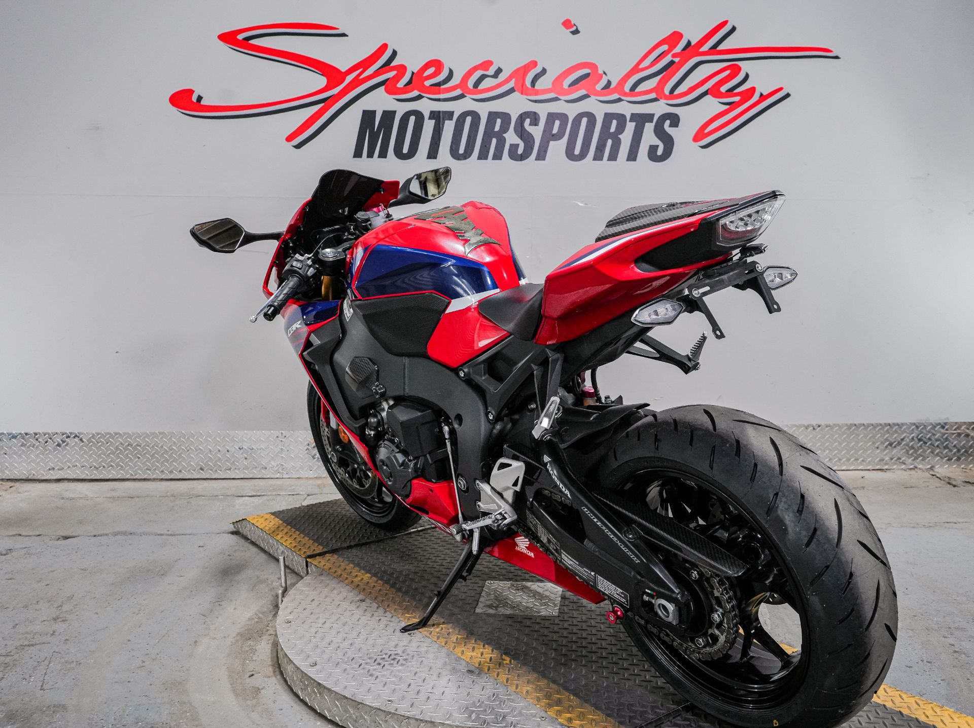 2022 Honda CBR1000RR ABS in Sacramento, California - Photo 3