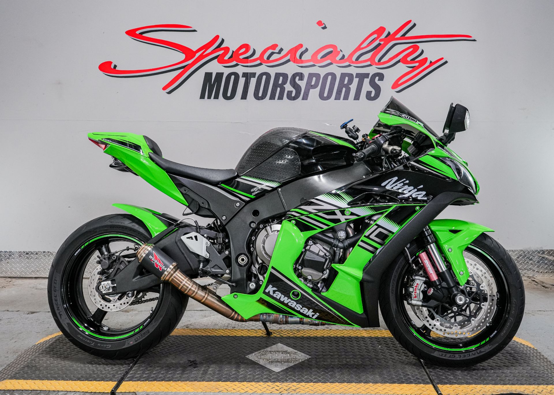 2016 Kawasaki Ninja ZX-10R KRT Edition in Sacramento, California - Photo 1