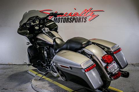 2016 Harley-Davidson Road Glide® Ultra in Sacramento, California - Photo 3