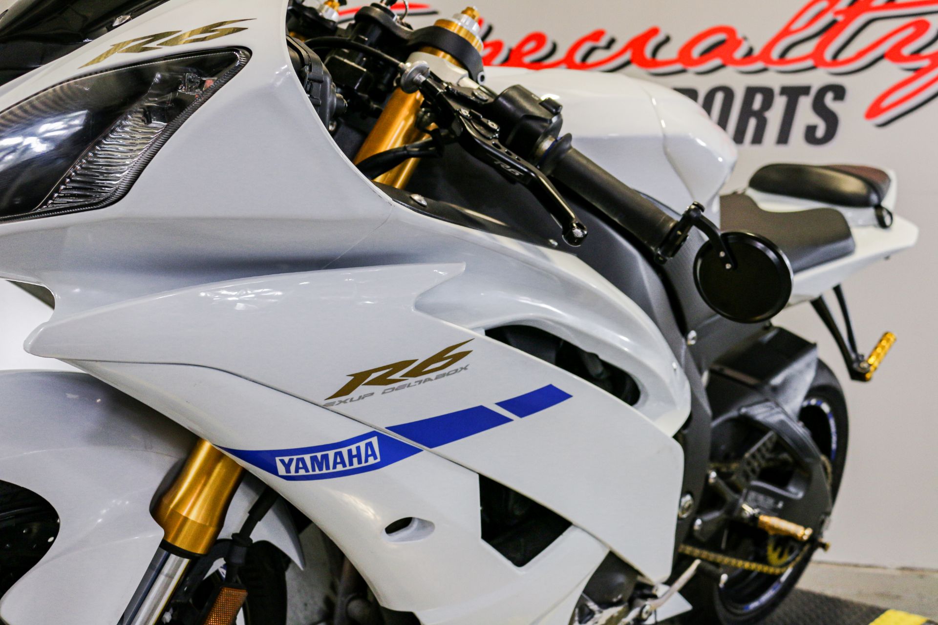 2015 Yamaha YZF-R6 in Sacramento, California - Photo 6