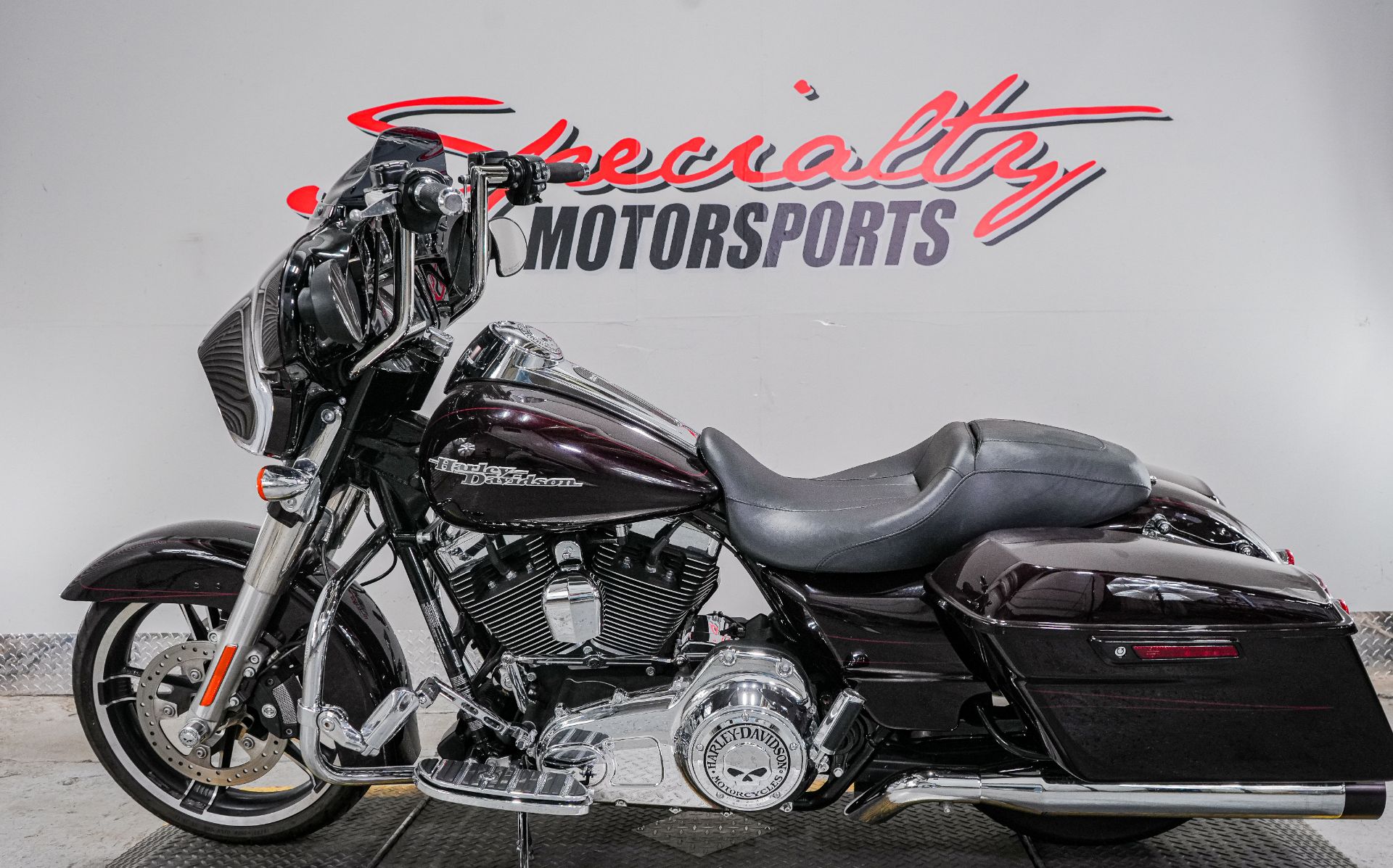 2014 Harley-Davidson Street Glide® Special in Sacramento, California - Photo 4
