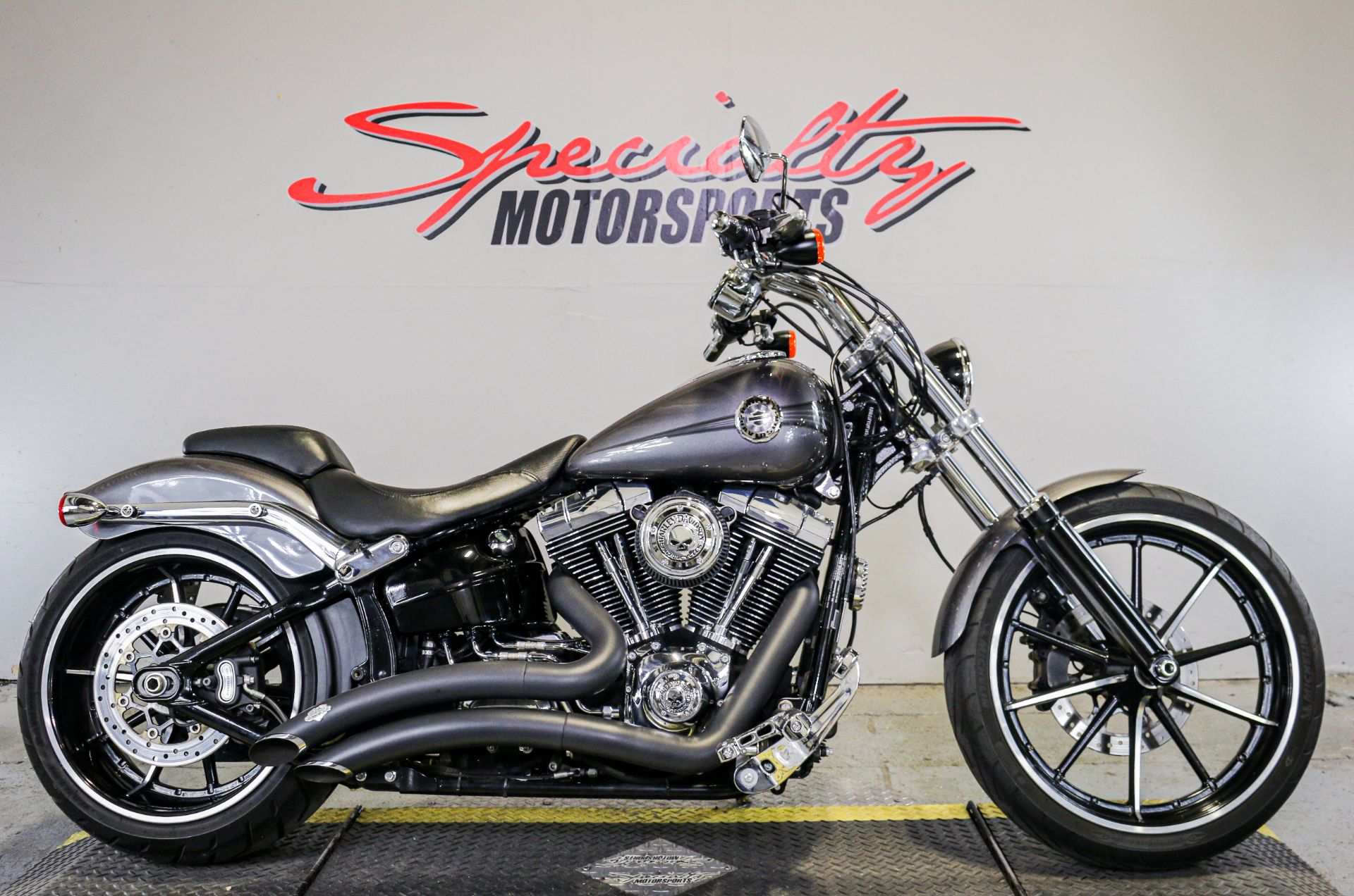 2015 Harley-Davidson Breakout® in Sacramento, California - Photo 1