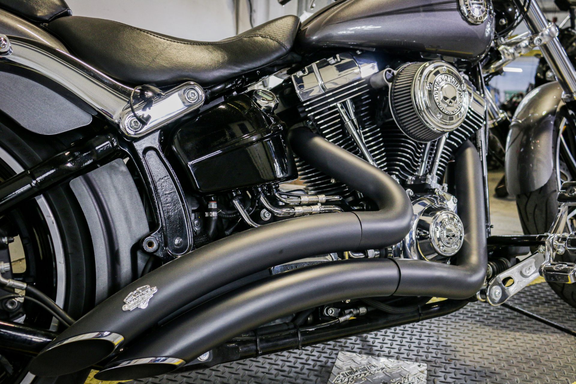 2015 Harley-Davidson Breakout® in Sacramento, California - Photo 8