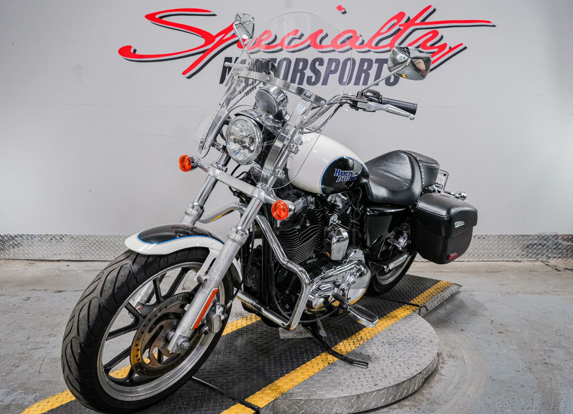 2014 Harley-Davidson SuperLow® 1200T in Sacramento, California - Photo 6