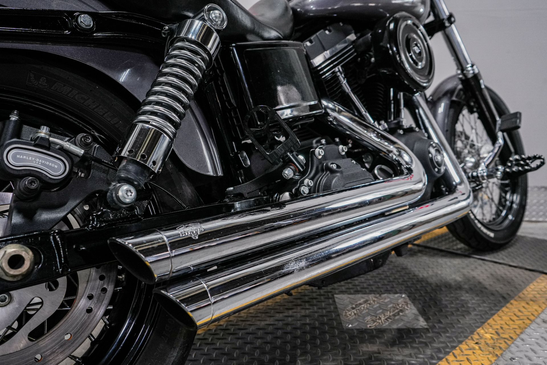 2016 Harley-Davidson Street Bob® in Sacramento, California - Photo 3
