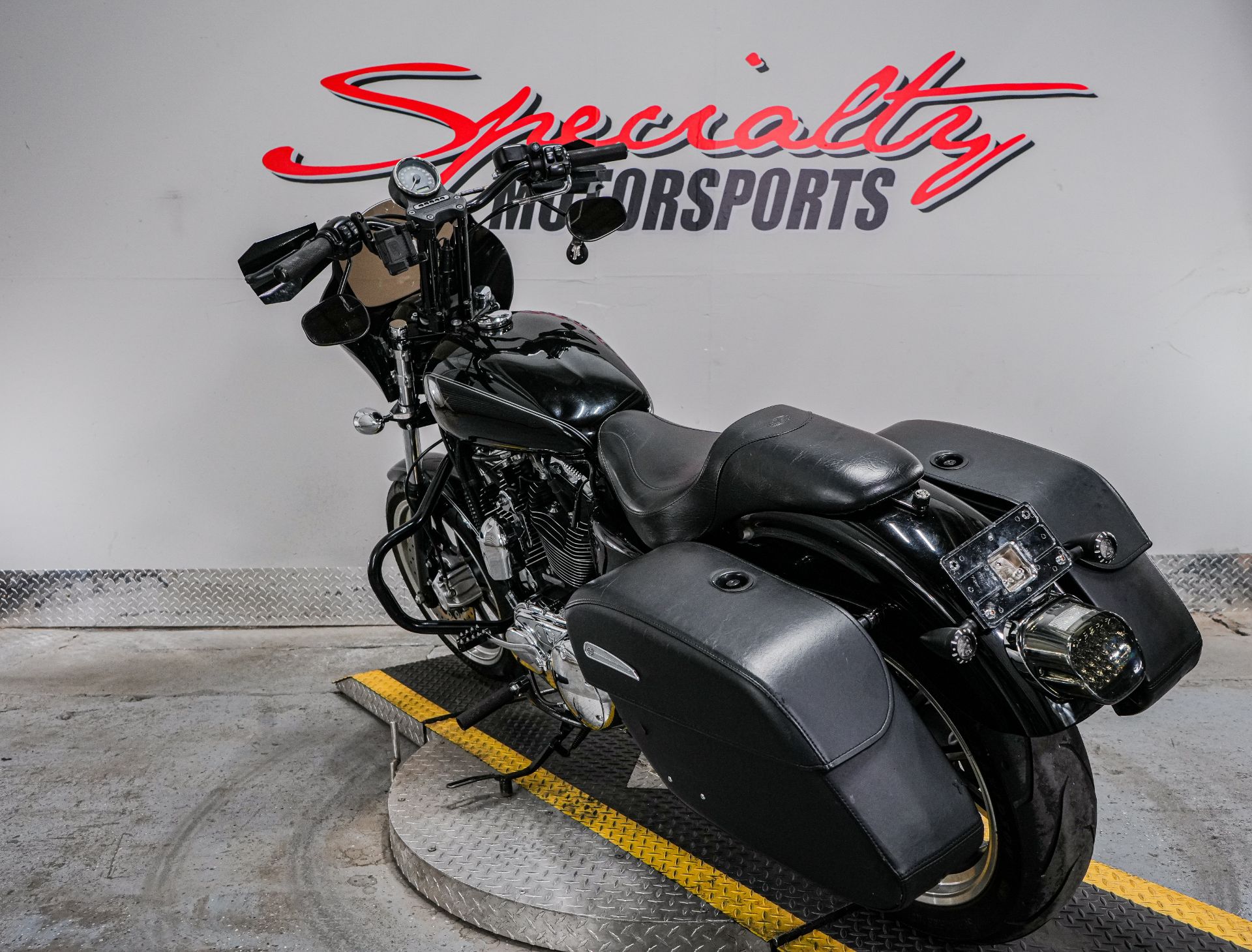 2015 Harley-Davidson SuperLow® 1200T in Sacramento, California - Photo 3