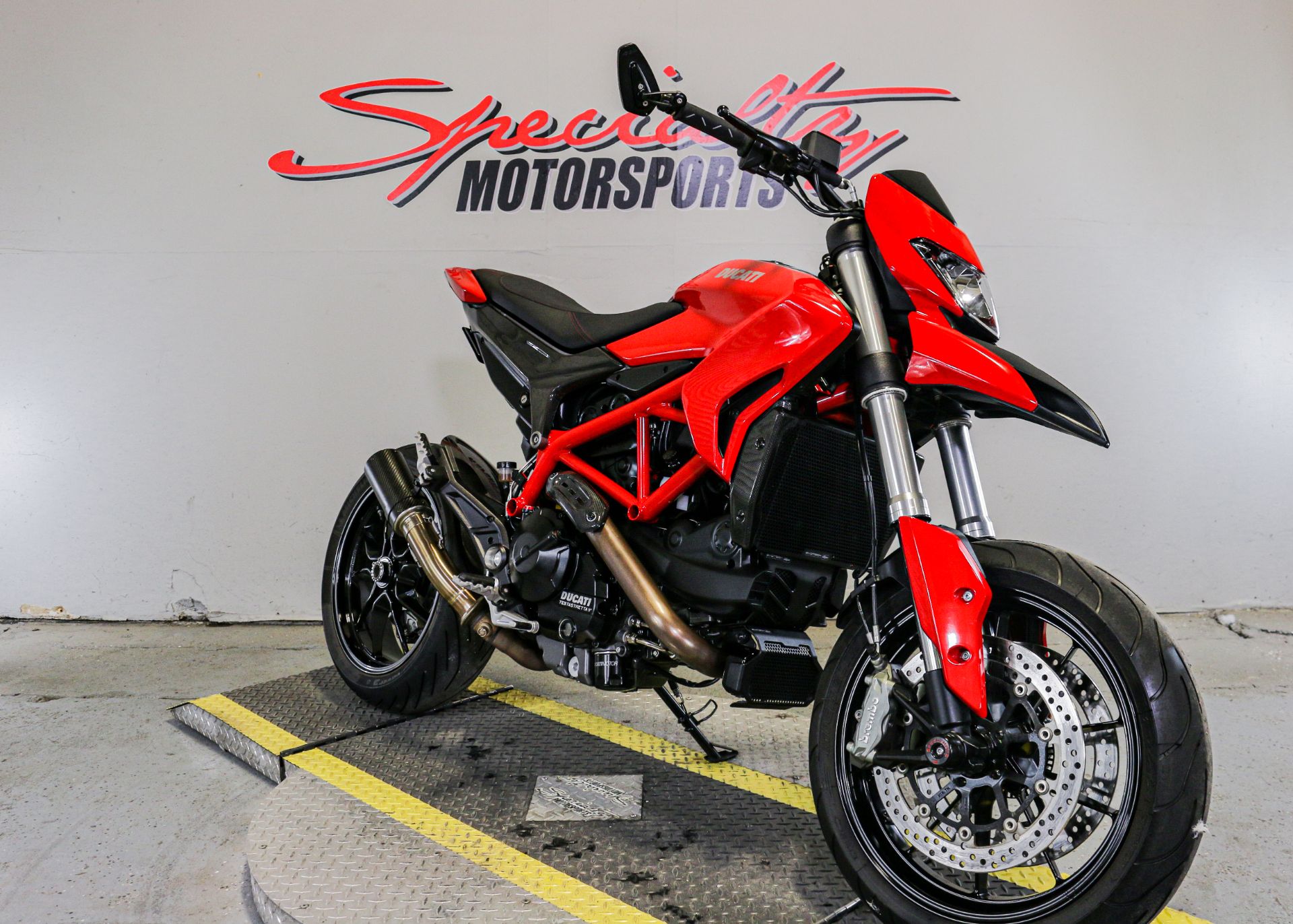 2018 Ducati Hypermotard 939 in Sacramento, California - Photo 7