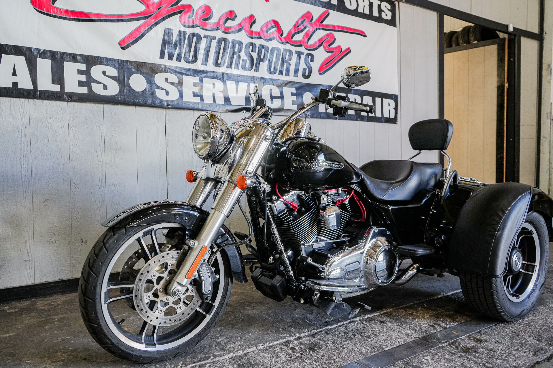 2016 Harley-Davidson Freewheeler™ in Sacramento, California - Photo 7