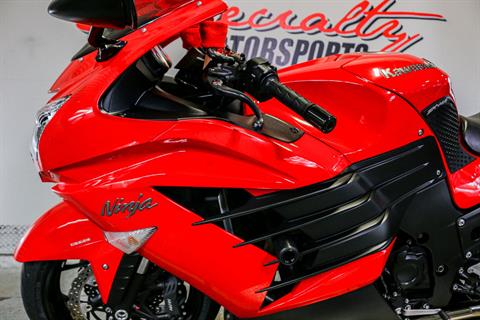 2013 Kawasaki Ninja® ZX™-14R in Sacramento, California - Photo 5