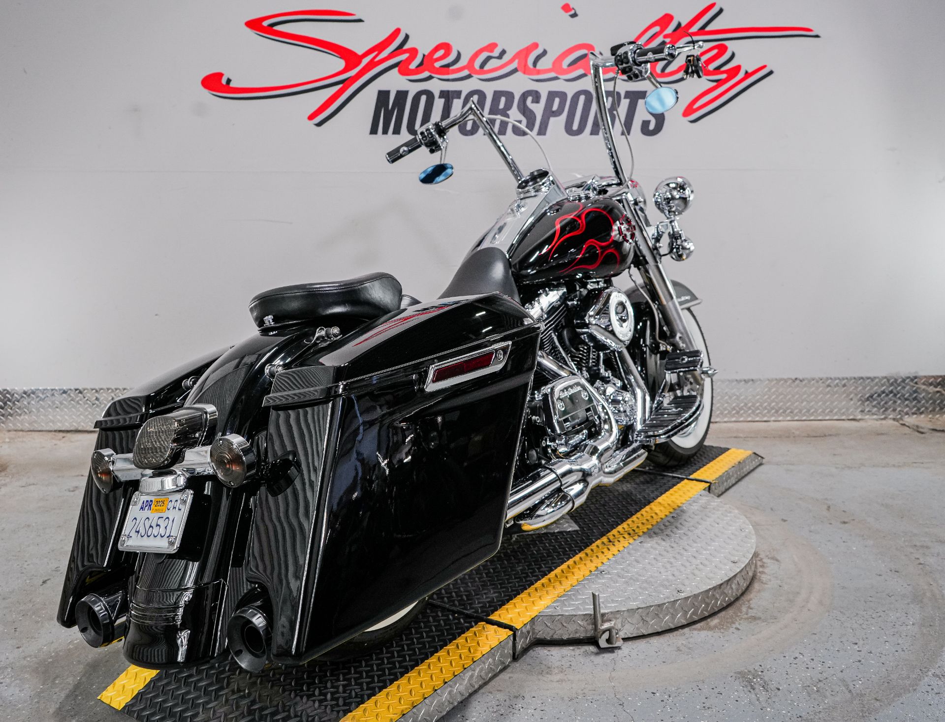 2016 Harley-Davidson Road King® in Sacramento, California - Photo 2